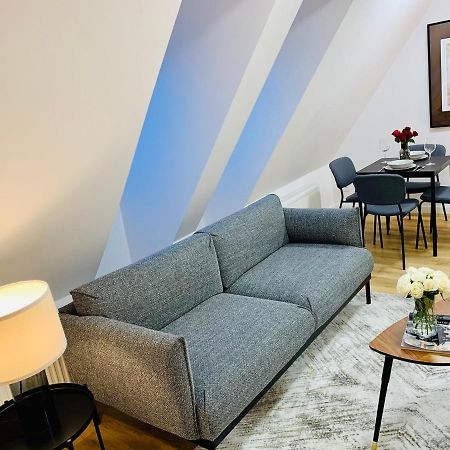 Hotel, Apartament Pod Zlotym Lwem W Samym Centrum Miasta Z Darmowym Parkingiem VII Kłodzko Eksteriør billede