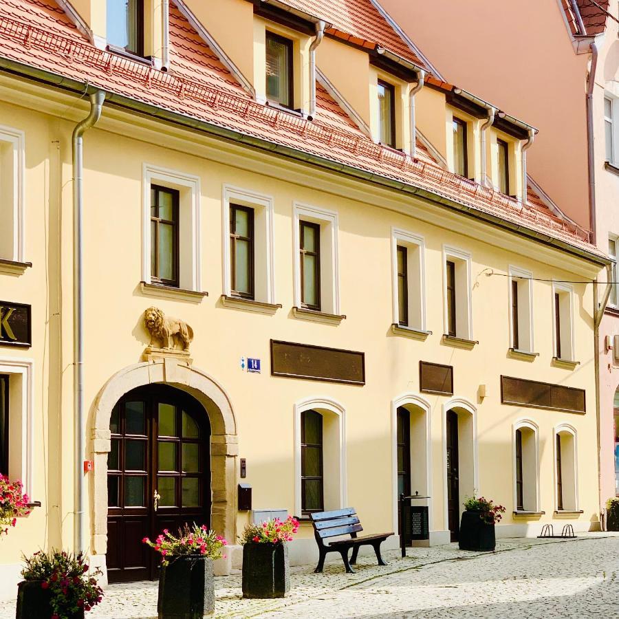 Hotel, Apartament Pod Zlotym Lwem W Samym Centrum Miasta Z Darmowym Parkingiem VII Kłodzko Eksteriør billede